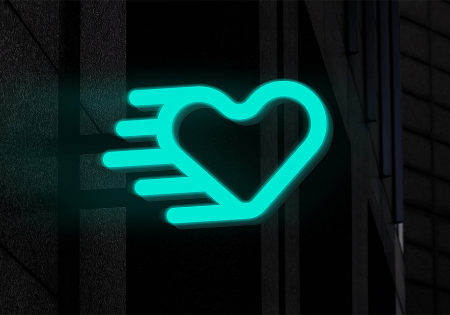 發光的心型logo.jpg