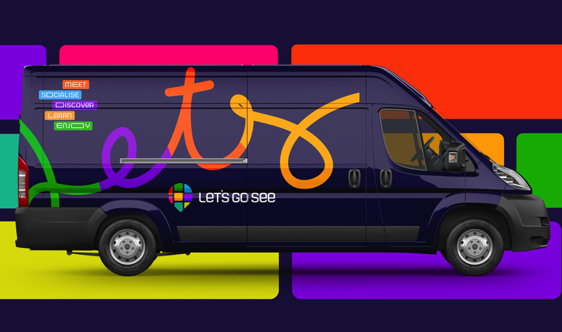 旅行平臺網站服務車.png